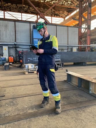 Den digitale forslagskassa blir hyppig brukt. Foto: Aker Solutions Stord