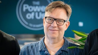 – Dette er et verktøy alle bør ha som en del av grunnmuren i sin infrastruktur, sier Red Hat ansvarlig Ole Kristian Nordseth i TD SYNNEX. Foto: TUM Studio