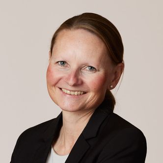 Hilde L. Høksnes er partner i Selmer med spesialfeltet finansregulatoriske temaer. Foto:  Sebastian S. Bjerkvik