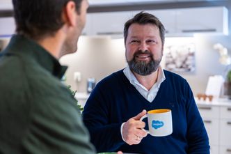 — Det er ikke mange IT-organisasjoner i Norge som har flere sikkerhetsfolk enn oss i ryggen. Vi er helt avhengige av å tenke sikkerhet hele veien, sier Nordseth. Foto: Salesforce