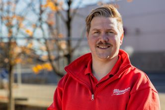 Kristoffer Løvli, kategoriansvarlig for MX Fuel™ hos <span lang="NO-BOK">MILWAUKEE</span>®. Foto: TUM Studio