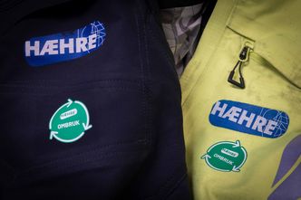 Klærne i ombruksprosjektet får egen logo. Foto:  Tor Kleiven/Hæhre Entreprenør