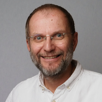 – Funnet bekrefter det vi trodde før vi landet, sier professor Svein-Erik Hamran ved Institutt for teknologisystemer på UiO. Foto: UiO