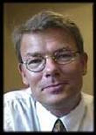 Knut Adolphson, avtroppende administrerende direktør i NetHouse. Foto fra år 2000. Foto: Pressebilde