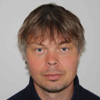 Anders G. Finstad er professor ved Institutt for naturhistorie på NTNU. Foto: NTNU