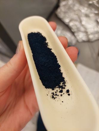 Heksagonale manganitter. Det er like greit å lære seg navnet med det samme. Foto: Frida Hemstad Danmo