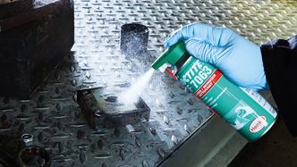 Liming krever rene overflater og bruk av riktig rengjøringsmiddel er særdeles viktig. Foto:  TOOLS