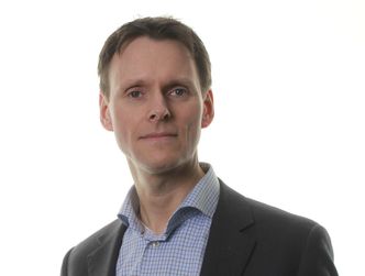 Hans-Inge Stensrud i skygiganten Salesforce peker på tre viktige områder der offentlig sektor vil ha stor nytte av autonome AI-agenter. Foto: Salesforce
