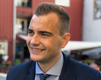 – KI har gjort det mulig for meg å produsere kode 10 til 20 ganger raskere enn ved tradisjonelle metoder, skriver Ulf Johansen, CSO i Morescope. <span>Foto: Privat</span>