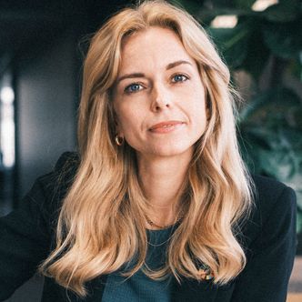 Nelly Flatland, direktør for bærekraft i Atea. Foto: Daniel Tengs