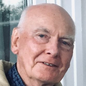 Steinar R. Paulsen, kommandørkaptein og tidligere offiser og skipssjef på norske fregatter. <span>Foto: Privat</span>