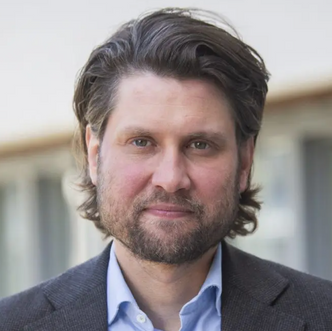 Det gjenstår fortsatt noen utfordringer, sier statssekretær Vegard Grøslie Wennesland i Nærings- og fiskeridepartementet. Foto: Regjeringen