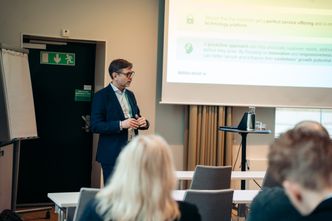 Addovation jobber med mye tung data. Å satse på innovative teknologier som KI faller veldig naturlig.