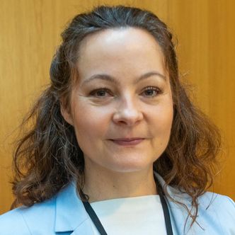 Rebekka Borsch har mange eksempler på kommende bruk av kvanteteknologi. Foto: Oskar Hope-Paulsrud