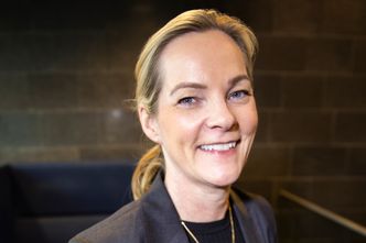 Nå gjelder det systemet rundt elbilen, sier Kristin Vestgren Sæterøy i Aneo Mobility Foto: Aneo Mobility