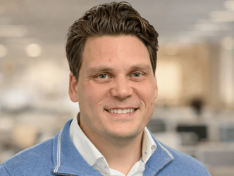 Ladeinfrastruktur er levende infrastruktur, skriver Hans-Petter Bjørkli Tryggvason i ladeselskapet Recharge. Foto: Recharge