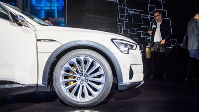 Audi E-Tron.