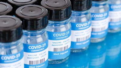 Hetteglass med en «generisk» covid-19-vaksine.