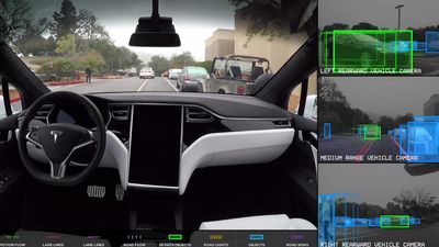 Fra en demonstrasjon av Tesla Autopilot som kjører på egen hånd.