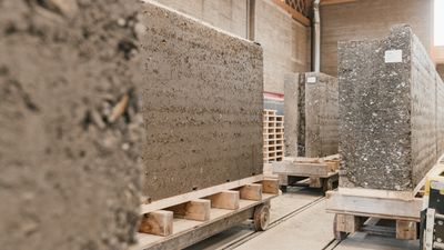 Halmhus halm leire jord sand veggpaneler elementer max vittrup jensen lavkarbonbygg betong stampleire