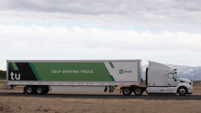 Det førerløse systemet i lastebilen er utviklet av Tusimple, med hovedkvarter i San Diego, USA.