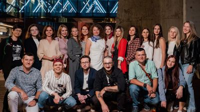 Creators Media Group: Dette er gjenten som nå forsøker å holde teknologirapporteringen gående i Ukraina.  Bildet er tatt for et halvt år siden.