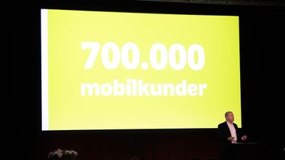 Ice-sjef Eivind Helgaker på scenen under Inside Telecom-konferansen torsdag.