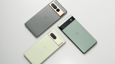 Pixel Familie: Storebror Google Pixel 7 Pro, Google Pixel 7 og minstemann Google Pixel  6a.