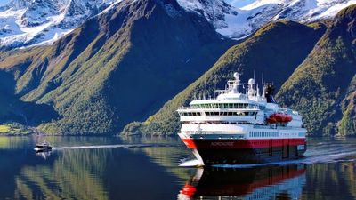 MS Nordnorge og de seks andre kystruteskipene til Hurtigruten skal erstattes med nullutslippsskip fra 2030-2031. 