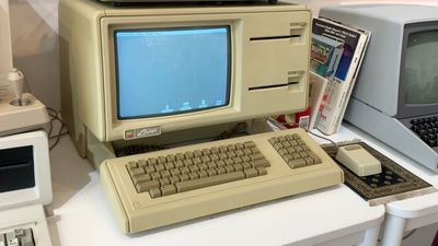 Den gamle datamaskinen Lisa I fra Apple.