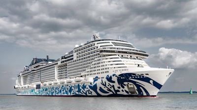 MSC Euribia er bygget ved Chantiers l’Antique i Frankrike. Skipet har plass til 6.327 passasjerer med et mannskap på 1704.