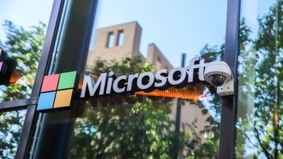 Microsofts logo ved selskapets lokaler i Bjørvika i Oslo.