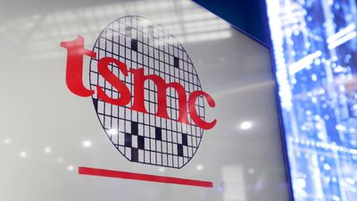 Logoen til Taiwan Semiconductor Manufacturing Company (TSMC) under en teknologimesse i Taipei i fjor.