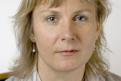 <p>Elisabeth Aars&aelig;ther i Post- og teletilsynet forklarer at tilsynet mener Tele2 uansett har motivasjon til &aring; bygge utover sine forpliktelser.</p>