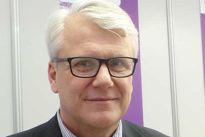 Teknisk direktør Sverker Hannervall i Teliasonera snakker i dette intervjuet om strategien de valgte i den norske frekvensauksjonen, utvikling av 5G og tale i 4G-nettene.