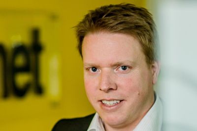 Ice-sjef Eivind Helgaker må bygge ut 4G-nettet til 40 prosents befolkningsdekning innen fire år etter tildeling hvis han ikke vil miste 4G-frekvensene sine.