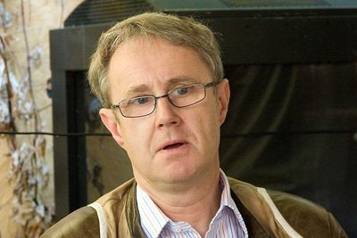 Dekningsdirektør Bjørn Amundsen i Telenor ser for seg bruk av det "gamle" 2G-900 MHz-båndet til 4G heller enn 3G. Men det avhenger naturlig nok av hva som skjer med de 2x20 MHz frekvensene i frekvensbåndet som er i spill før 2017.
