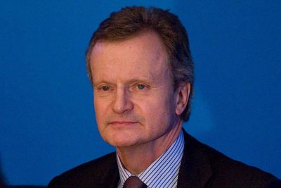 Konsernsjef Jon Fredrik Baksaas legger denne gang fram tall som viser en nedgang i antall mobilabonnenter i selskapets operasjoner rundt om i verden. I hovedsak skyldes dette krav fra myndighetene i Pakistan. .