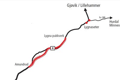 Den røde linjen markerer den nye riksveg 4. De som vil anlegge den, må gi anbud innen 4. februar. (Ill.: Statens vegvesen)