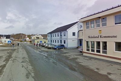 Mye rart skal skje hvis ikke Mesta får driftskontrakten for området Evenes. Fylkesveg 115 i Troms, som går gjennom kommunesentret i Skånland, ligger i dette området. (Foto: Google)