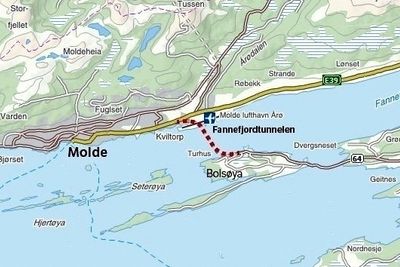 Trafikantene på fylkesveg 64 får en omveg på ca. en halv time mellom kl. 18 og kl. 6 mens Implenias folk oppgraderer Fannefjordtunnelen. (Ill.: Statens vegvesen