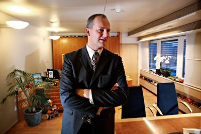 Samferdselsminister Ketil Solvik-Olsen stopper overraskende opp arbeidet med stalig plan på E8 i Troms.  Foto: Ørn E. Borgen, Aftenposten