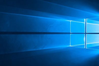 Windows 10 blir stadig større, men vokser ikke like fort som tidligere i sommer.