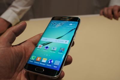 Samsung Galaxy S6 Edge kommer 10. april.