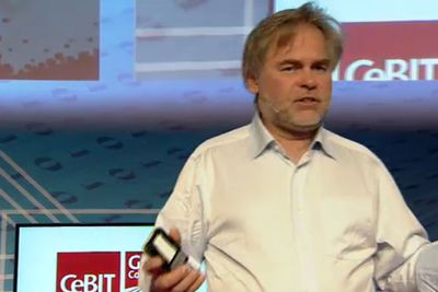 Eugene Kaspersky, gründer og leder for Kaspersky Lab, er en kjent ekspert innen IT-sikkerhet. Her fotografert under en innledning på årets CeBIT-messe i Hanover.