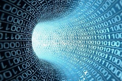 Det er fullt mulig å få utbytte av big data uten å bli raka fant. Begynn med små skritt, lyder rådet fra kronikkforfatterne.