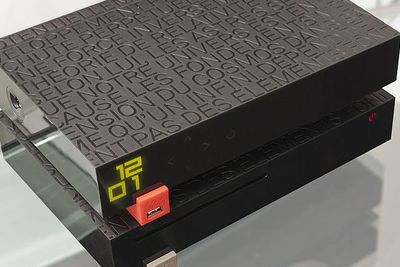 Freebox er en alt-i-ett-løsning med både kabelmodem, trådløsruter og harddisk, levert av den franske internettleverandøren Free.