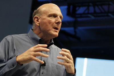 - Vi lager programvare som bedrifter trenger og som folk elsker, sier Microsoft-toppsjef Steve Ballmer i forbindelse med oppkjøpet av Yammer. 