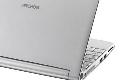 Archos 10s er tynnere og lettere, men ellers lik forgjengeren Archos 10.