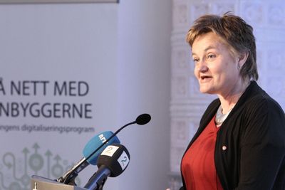 Fornyingsminister Rigmor Aasrud presenterte onsdag regjeringens planer for å digitalisere offentlig sektor. Blant annet skal all post fra staten nå bli elektronisk. 